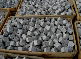 caisse de pavé granit