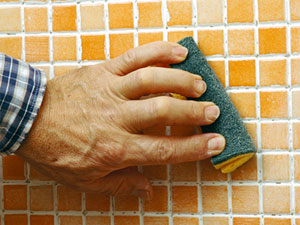 Christian Pessey_poser_mosaïque_murale