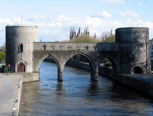 pont des trous tournai